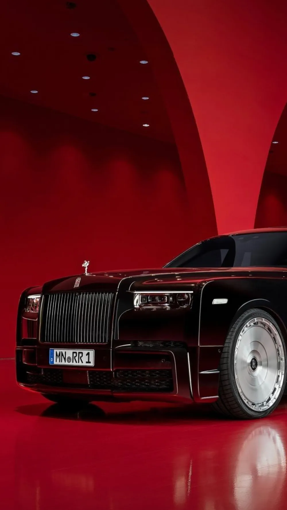 Rolls Royce Red Background