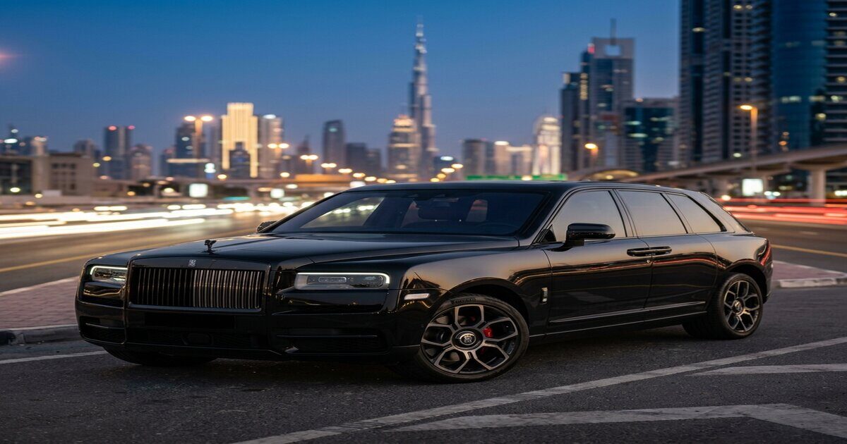 2025 Rolls-Royce Cullinan Black Badge: Dubai Rental Guide
