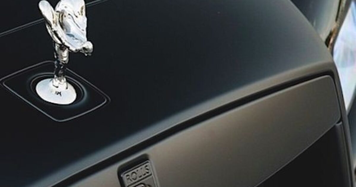 Rolls-Royce Spectre Review: The Pinnacle of EV Luxury